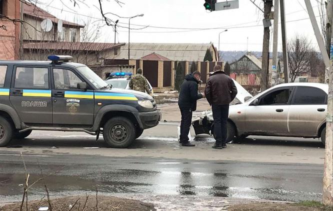 В Константиновке произошло ДТП с участием автомобиля полиции