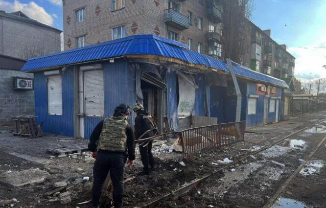 По Константиновке ударили ракетой «С-300». Ранен гражданский житель