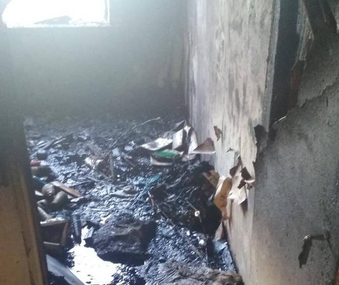 В Константиновке во время пожара в многоэтажке погиб человек