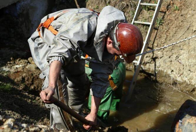 В Константиновке за прошедшие две недели устранили 84 порыва на водопроводных сетях