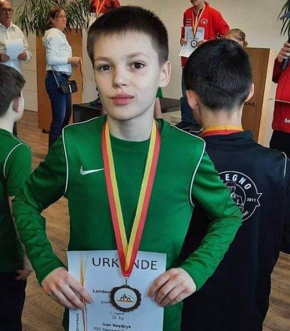 Юный борец из Константиновки взял бронзу на соревнованиях в Германии