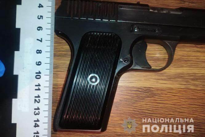 Жителю Константиновки грозит уголовная ответственность за незаконное хранение оружия