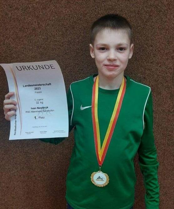Спортсмен из Константиновки взял золото на соревнованих по борьбе в Германии