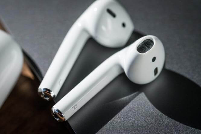 Гарнитура Apple AirPods 2