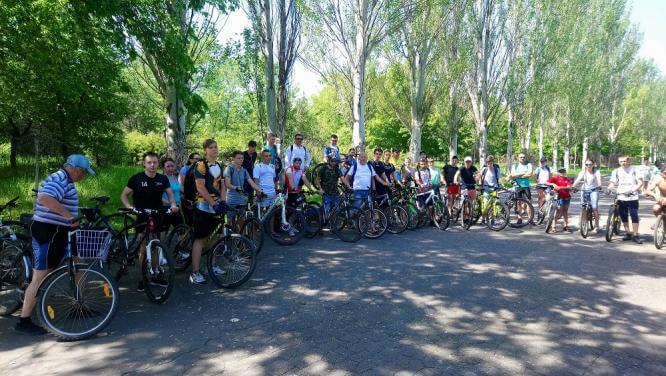 К Всемирному дню велосипедиста в Константиновке был проведен велопробег