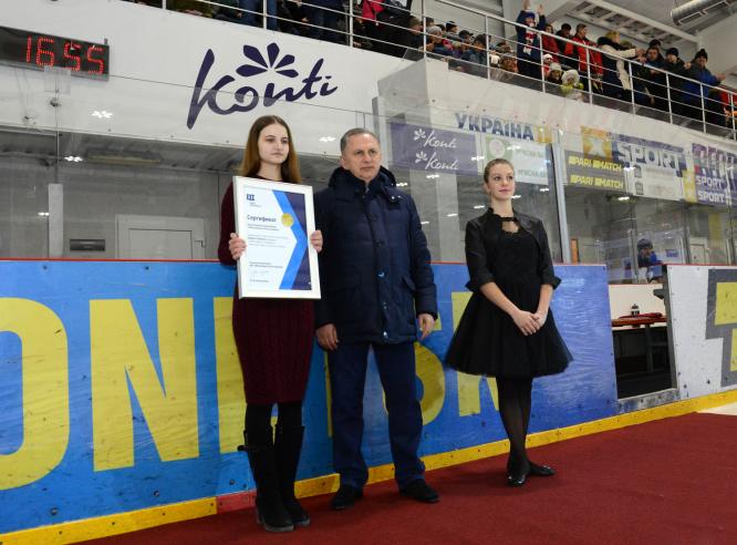 Борис Колесников оказал помощь спортсменке из Краматорска для поездки на Чемпионат мира в Турцию