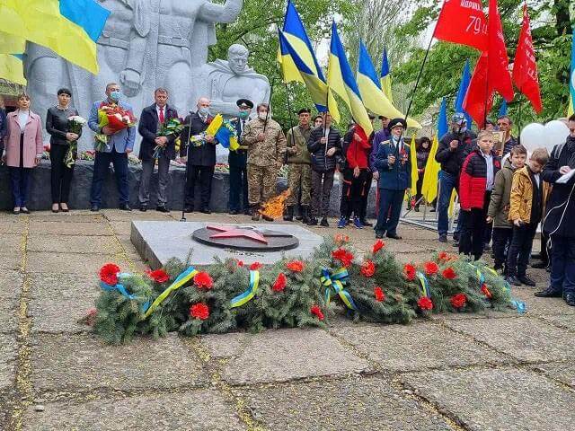 В Константиновке состоялся митинг по случаю Дня победы во Второй мировой войне