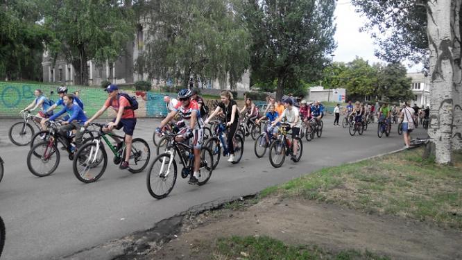 В Константиновке прошел велофестиваль «Крутые педали»