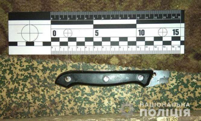 Житель Константиновки решил бытовой конфликт с помощью ножа