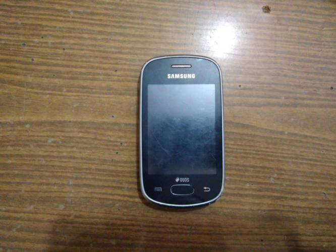 В Константиновке 15-летний подросток украл у случайного прохожего мобильный телефон