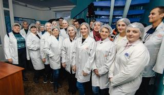 Борис Колесников провел встречу с одесскими студентами-пищевиками на ведущем предприятии Донецкой области Борис Колесников провел встречу с одесскими студентами-пищевиками на ведущем предприятии Донецкой области