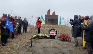 В Константиновке почтили память погибших жертв Холокоста В Константиновке почтили память погибших жертв Холокоста