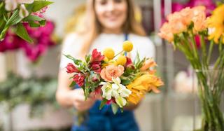 Красивые букеты с доставкой и где их можно приобрести Красивые букеты с доставкой и где их можно приобрести
