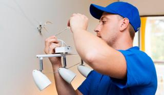 Электрик на дом – когда нужен специалист? Электрик на дом – когда нужен специалист?