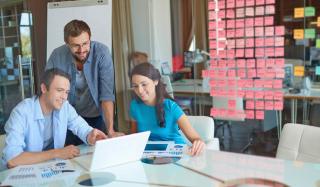 CRM для бизнеса: ключевые аспекты внедрения и использования