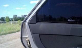 Зачем нужен уплотнитель дверей