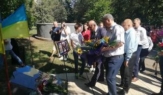 В Константиновке почтили память погибших в борьбе за независимость В Константиновке почтили память погибших в борьбе за независимость
