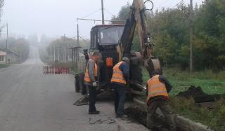 В Константиновке начали работы по плановой очистке сливной канализации