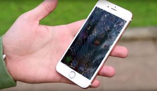 Ремонт экрана смартфона: стоит ли менять разбитое стекло? Ремонт экрана смартфона: стоит ли менять разбитое стекло?