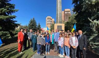 В Константиновке состоялся митинг по случаю Дня освобождения города от нацистских захватчиков