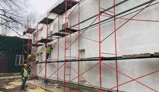 Продолжается капитальный ремонт здания Константиновской школы искусств Продолжается капитальный ремонт здания Константиновской школы искусств