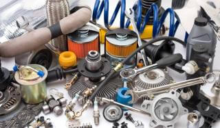 Почему автовладельцы выбирают оригинальные б/у запчасти? Почему автовладельцы выбирают оригинальные б/у запчасти?