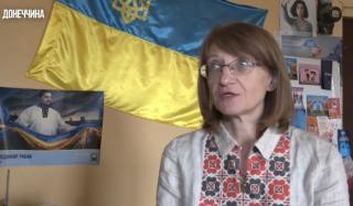 Жители Константиновки собираются на занятия украинского разговорного клуба