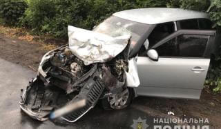 На трассе Константиновка - Бахмут "Шкода" протаранила пассажирский автобус На трассе Константиновка - Бахмут "Шкода" протаранила пассажирский автобус