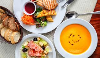 Обед в Константиновке Обед в Константиновке