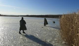В одном из водоемов Константиновского района утонул мужчина