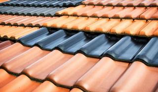 Топ-3 покрытий для кровли от skrovlya.kiev.ua Топ-3 покрытий для кровли от skrovlya.kiev.ua