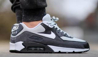 Правильный уход за кроссовками Правильный уход за кроссовками