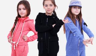 Спортивные комбинезоны для девочек стильные и красивые Спортивные комбинезоны для девочек стильные и красивые